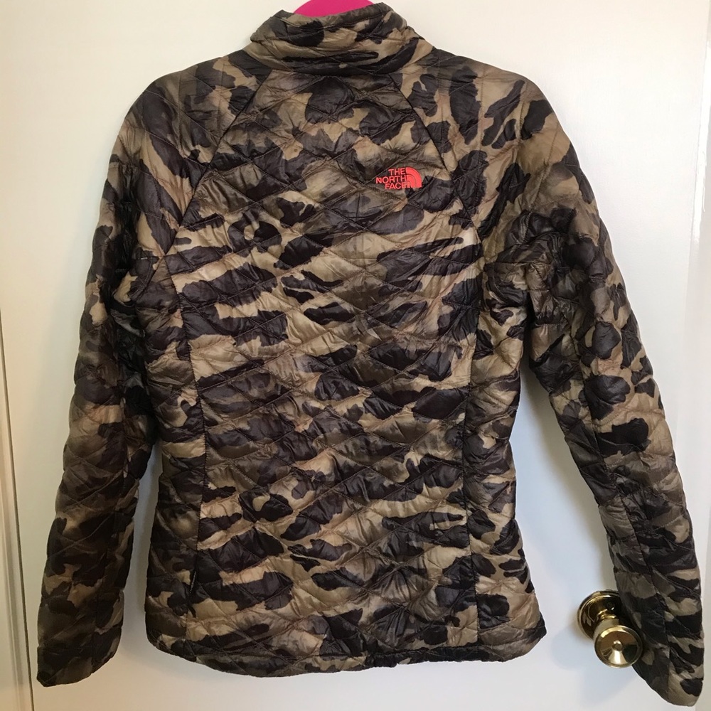 Th North Face jacket